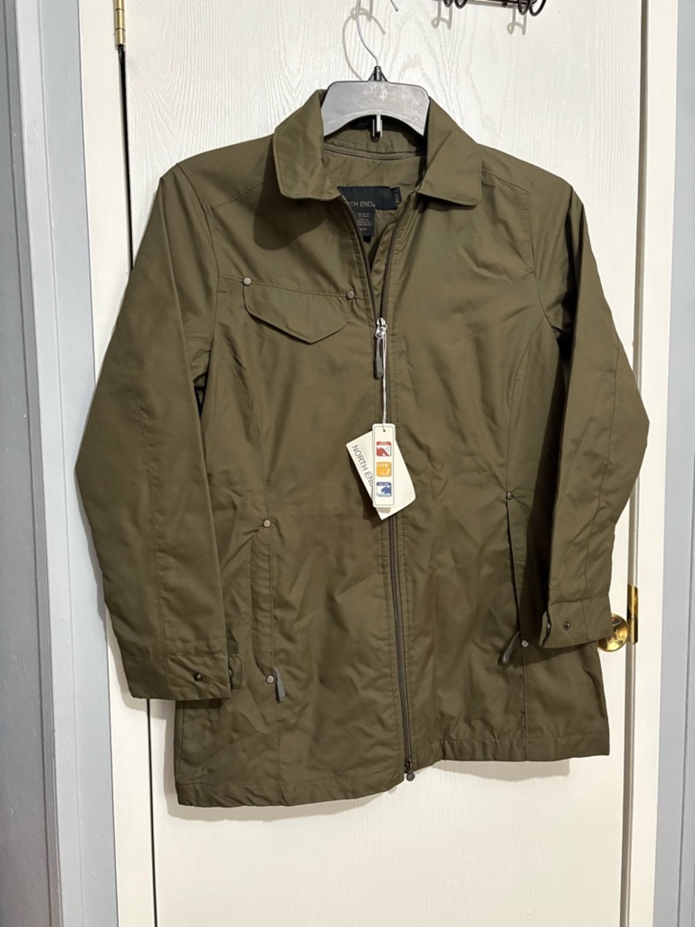 New North End Women’s Small Green Utility Jacket Water Resistant
